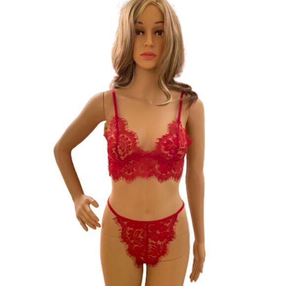 Sexy Deep Red Adjustable Plunge Lace Bra and Cheeky Panties Set. NEW - Picture 1 of 6